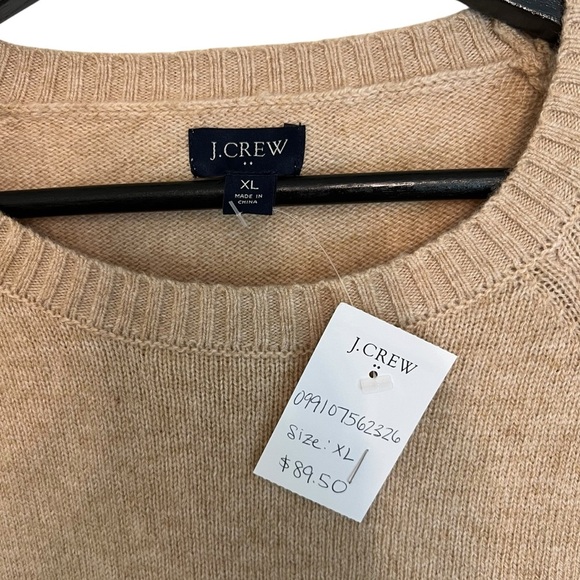 J. Crew Classic Crewneck Wool Blend Sweater Men’s XL Beige Tan Preppy Old Money - Picture 4 of 5